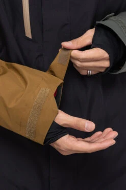 Veste Snow 686 Gore-Tex Core Shell Goblin Green -Ski Équipe Magasin Gt Core Gore Tex Shell Goblin Green 686 10 1