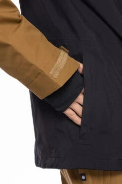 Veste Snow 686 Gore-Tex Core Shell Goblin Green -Ski Équipe Magasin Gt Core Gore Tex Shell Goblin Green 686 9 1